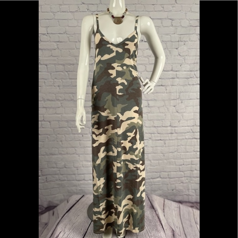 Brand New Camo Print Maxi Dress Various - Picture 4 of 9